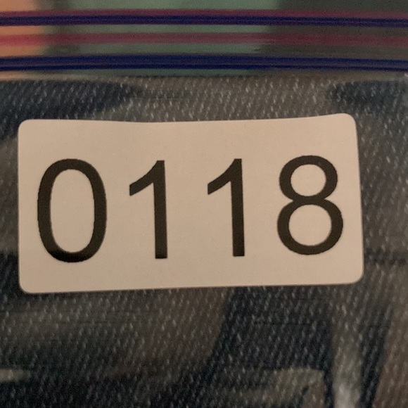 Old Navy Power Straight Distressed Jeans 8 Jeans for Boots Closet Staple Winter - Picture 15 of 16